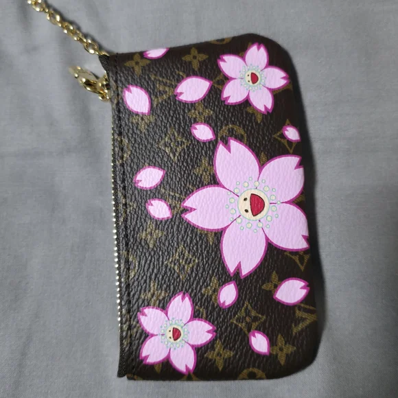 Louis Vuitton x Takashi Murakami Cherry Blossom Nano Bucket w/ Key pouch - Picture 6 of 11
